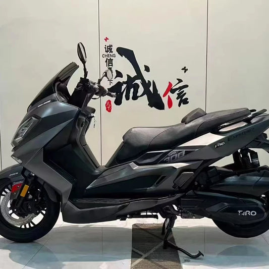 The Tai Rong Pathfinder TR300 Motorcycle Is Equipped with an ABS Braking System and a Super-large Liquid Crystal Instrument.