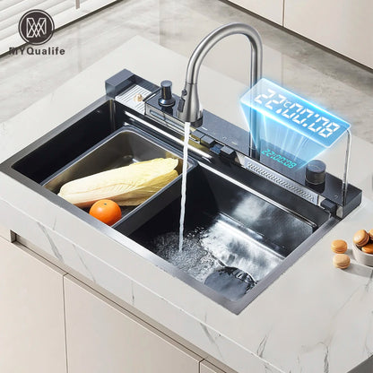 Fregadero de cocina de cascada de acero inoxidable 304, juego de grifería con pantalla Digital integrada de ranura única grande, dispensador de jabón, lavadora de tazas